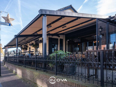 Inova Group - Terrasoverkapping doekInova Group - Terrasoverkapping doek
