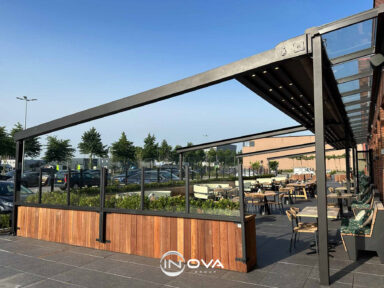 Inova Group - Terrasoverkapping doekInova Group - Terrasoverkapping doek